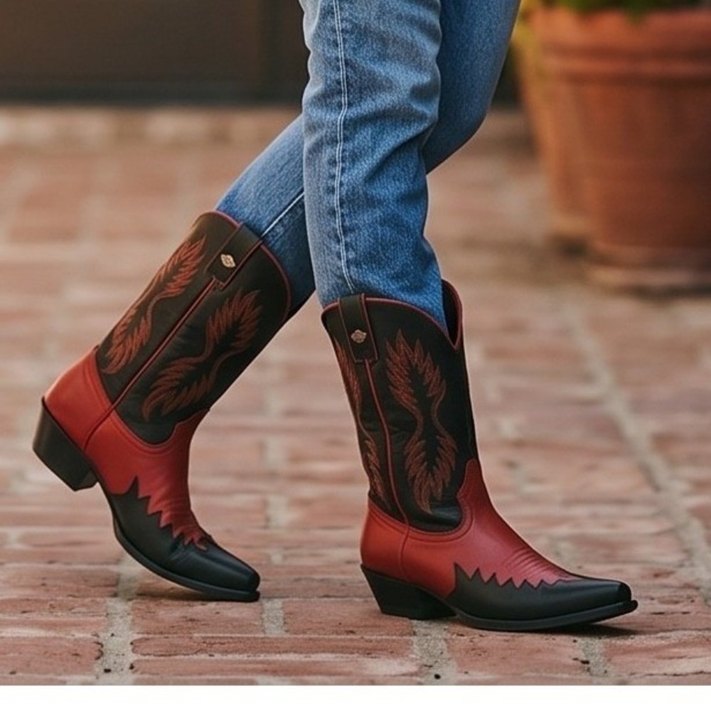 Harley-Davidson Black and Red Western Heeled Boots